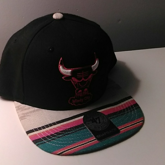 Windy City Snapback - Picture 1 of 1